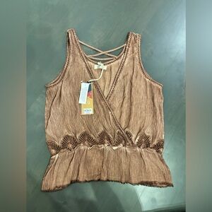NWT Buckle Gimmick by BKE Tan Brown Tank Size Medium